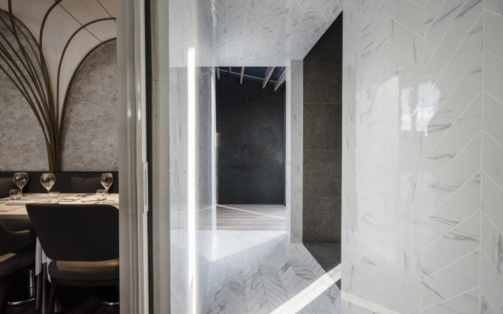 spatialpracticefleurdeselrestauranttaichungtaiwaninterior