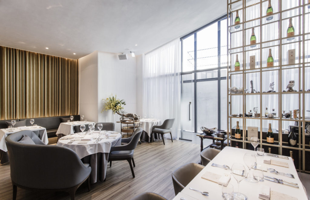 spatialpracticefleurdeselrestauranttaichungtaiwaninteriorfine