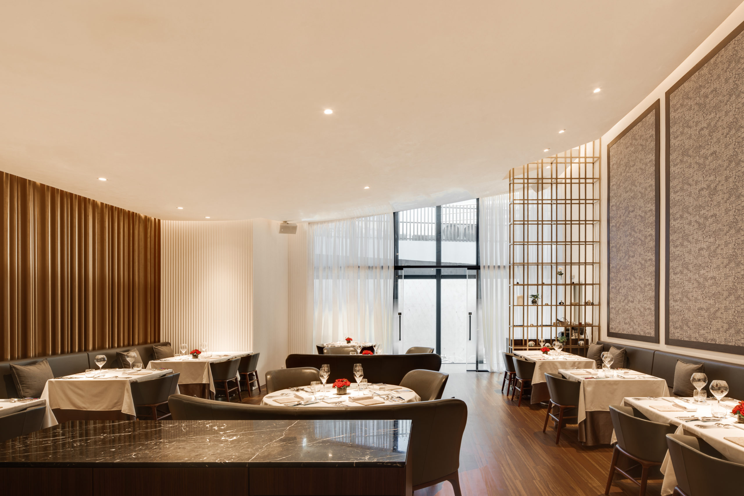 spatial practice architecture office Los Angeles Hong Kong Fleur de sel restaurant taichung taiwan fine dining curved ceiling